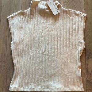 Michael Stars White Ribbed Boxy Blouse with Mandarin Collar